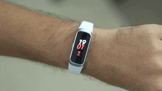 quick sleep gesture by covering entire display of samsung galaxy fit